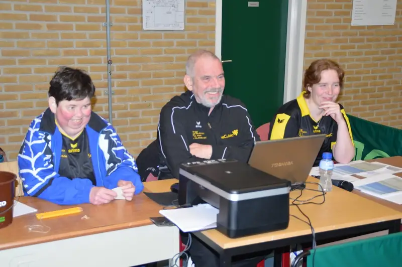 Afbeelding 5 bij Verslag en foto’s Scholentoernooi 2013